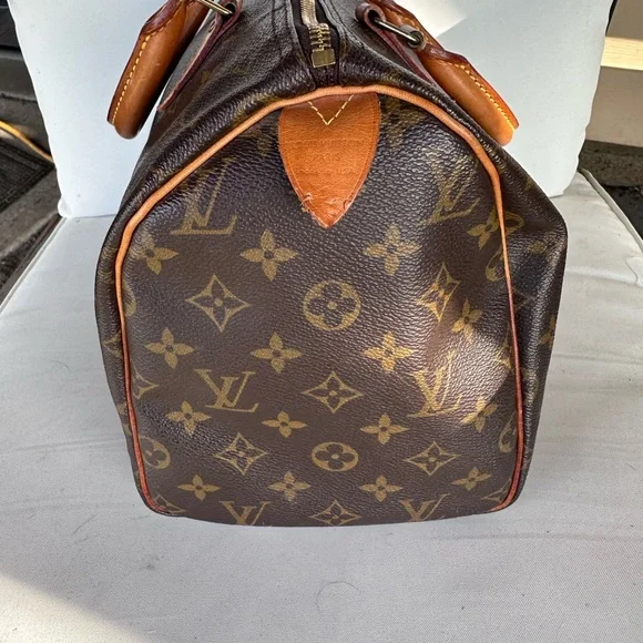Louis Vuitton Brown Monogram Travel Bag - Picture 3 of 15